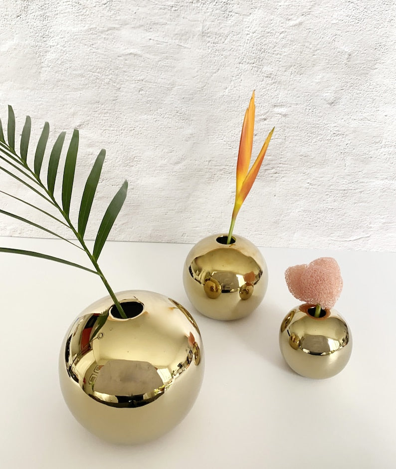 Elegant Set of 3 Gold Globe Vases - Modern Home Decor